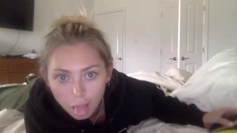 mari rose online show from October 2025 02:29:01 PM