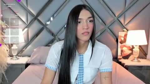 Snapshot of madisonherrera chatting on May 2026 05:41:02 PM Maddi online show from May 2026 05:41:02 PM