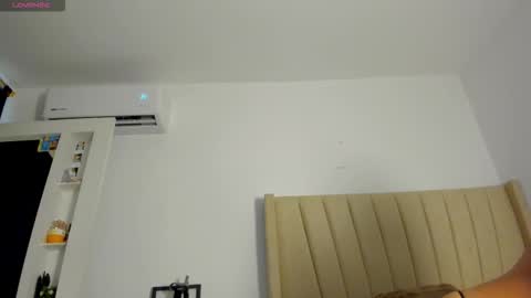 Mady online show from December 2025 10:16:02 PM