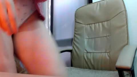 Snapshot of madyqueen chatting on June 2026 04:51:02 PM Mara online show from June 2026 04:51:02 PM