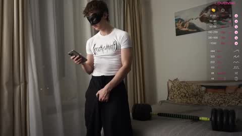 Mike XMaestro 3369 online show from February 2025 09:20:02 PM