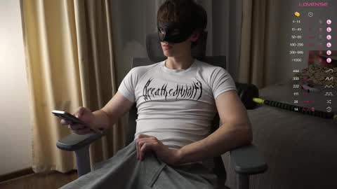 Mike XMaestro 3369 online show from March 2025 10:38:02 PM