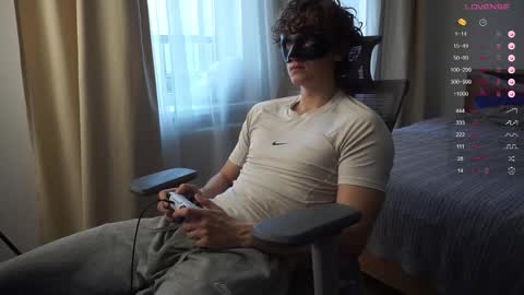 Mike XMaestro 3369 online show from October 2025 01:52:01 PM