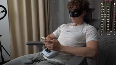 Mike XMaestro 3369 online show from February 2026 09:26:02 PM