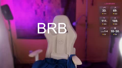 Maevee online show from December 2025 09:26:01 AM