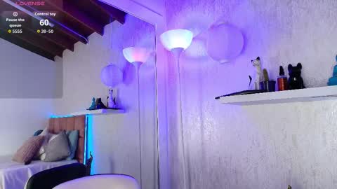 MafeMendez online show from October 2025 11:55:02 AM