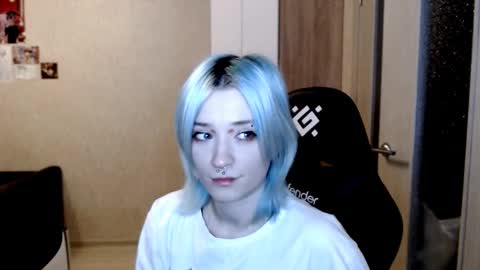 Sophia online show from November 2025 03:51:01 PM