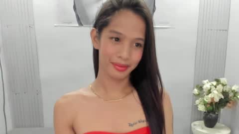 Snapshot of magdalenalovesex chatting on May 2026 08:44:02 AM KATE online show from May 2026 08:44:02 AM