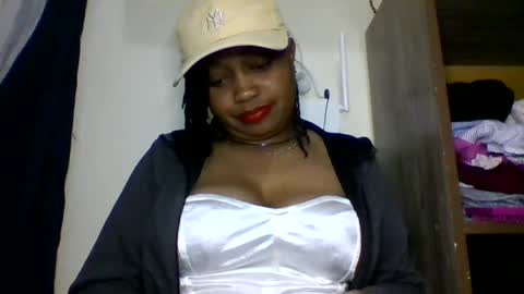 magdalinemus online show from June 2026 11:17:02 PM