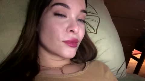 magggg658318 online show from October 2025 03:14:02 PM