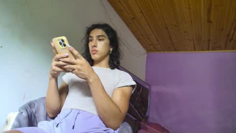 maggie_fit online show from October 2025 02:18:02 PM