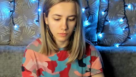 Maggie online show from March 2025 07:26:02 AM