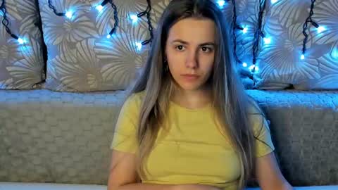 Snapshot of maggiecake chatting on June 2026 01:14:01 AM Maggie online show from June 2026 01:14:01 AM