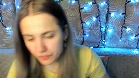 Snapshot of maggiecake chatting on June 2026 04:47:02 AM Maggie online show from June 2026 04:47:02 AM