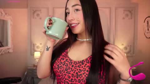 Snapshot of maggietime chatting on October 2025 09:02:01 PM online show from October 2025 09:02:01 PM