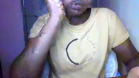 Snapshot of magic_bliss chatting on May 2026 04:46:02 PM Bliss online show from May 2026 04:46:02 PM