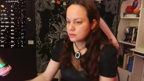 Claire online show from October 2025 11:27:02 PM