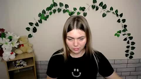 Snapshot of magic_katarina_ chatting on January 2025 11:51:02 AM magic_katarina_ online show from January 2025 11:51:02 AM