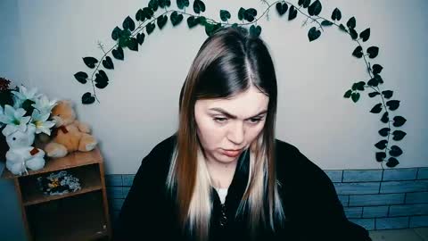 Snapshot of magic_katarina_ chatting on February 2025 07:58:02 AM magic_katarina_ online show from February 2025 07:58:02 AM