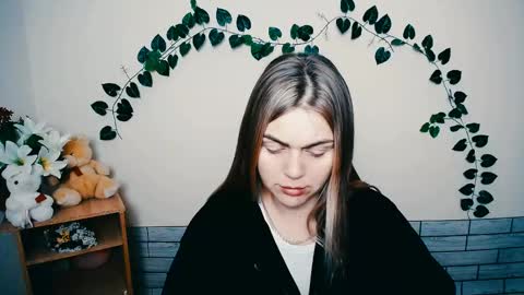 Snapshot of magic_katarina_ chatting on March 2025 06:44:01 AM magic_katarina_ online show from March 2025 06:44:01 AM