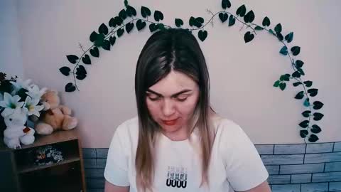 Snapshot of magic_katarina_ chatting on March 2025 10:05:02 AM magic_katarina_ online show from March 2025 10:05:02 AM