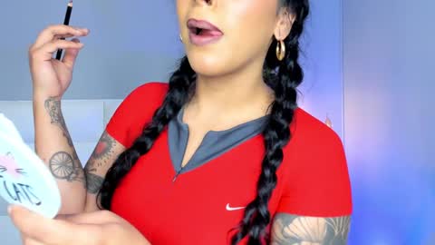 Snapshot of magic_marg chatting on January 2025 09:05:02 PM Marge online show from January 2025 09:05:02 PM