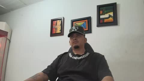 magic_milk23 online show from December 2025 03:45:02 AM