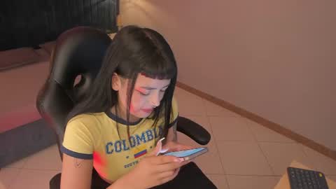 Zantana online show from June 2026 07:04:02 PM