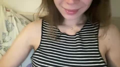 magicgirl50053 online show from April 2026 06:21:01 PM