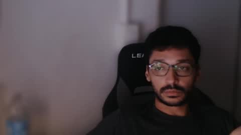 Snapshot of magicjawn chatting on October 2025 04:21:01 AM magicjawn online show from October 2025 04:21:01 AM