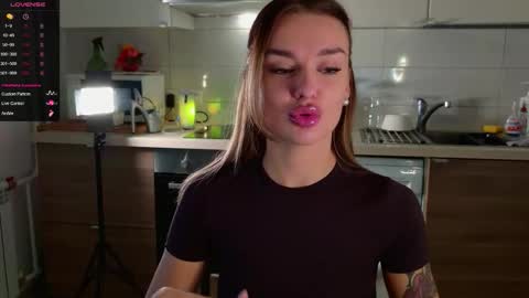 MagicLove online show from October 2025 03:06:01 AM