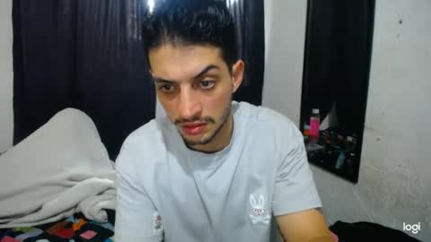 Snapshot of magico_9809 chatting on March 2026 09:08:02 PM BRAYAN online show from March 2026 09:08:02 PM