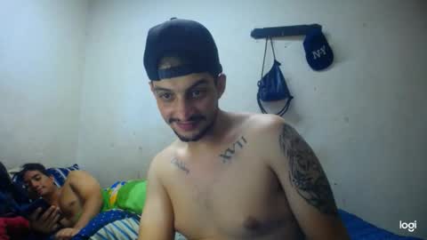 Snapshot of magico_9809 chatting on March 2026 05:44:01 AM BRAYAN online show from March 2026 05:44:01 AM