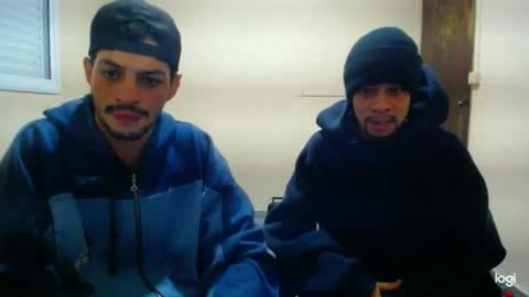 Snapshot of magico_9809 chatting on May 2026 11:43:01 PM BRAYAN online show from May 2026 11:43:01 PM