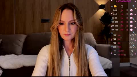 Snapshot of magicpeaach chatting on February 2025 04:36:01 PM magicpeaach online show from February 2025 04:36:01 PM