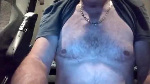 Snapshot of magnit4723 chatting on October 2025 11:02:01 PM magnit4723 online show from October 2025 11:02:01 PM