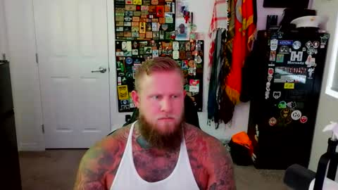 Snapshot of magnus0331 chatting on June 2026 02:11:02 AM Magnus online show from June 2026 02:11:02 AM