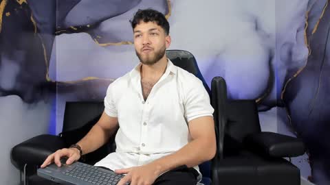 Snapshot of magnus_77 chatting on December 2024 03:20:02 PM PRINCE online show from December 2024 03:20:02 PM