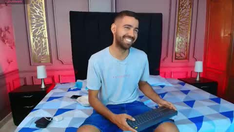 Snapshot of magnus_alejo chatting on September 2025 11:37:02 AM Magnus Alejo online show from September 2025 11:37:02 AM