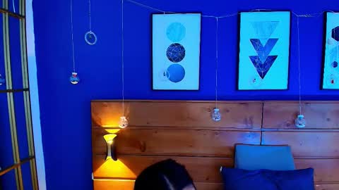 Dani online show from November 2025 11:12:02 AM