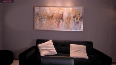  Maia  online show from September 2025 07:16:01 PM