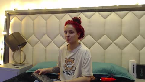 Snapshot of maiapark chatting on January 2025 11:30:02 AM Maia online show from January 2025 11:30:02 AM