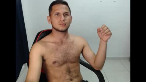 maicol online show from October 2025 03:53:02 AM