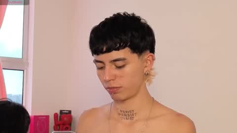 maiky_cooper01 online show from March 2026 01:47:01 PM