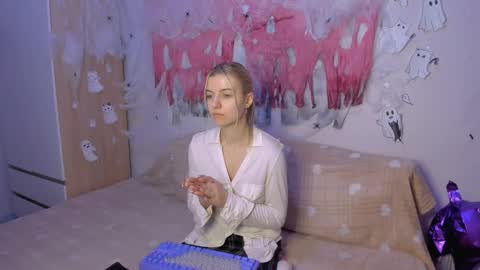 Your kitty online show from December 2024 03:12:01 PM