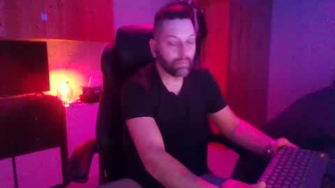 Mailman79 online show from February 2026 04:20:01 AM