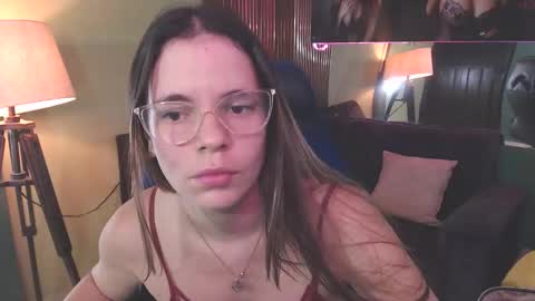 MAIRA online show from October 2025 03:42:02 AM