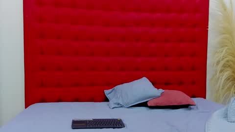 maite_smith69 online show from February 2025 12:15:02 PM