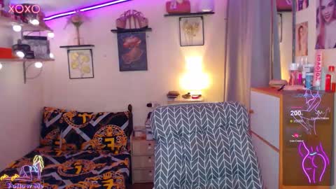 Bella online show from November 2025 04:06:02 AM