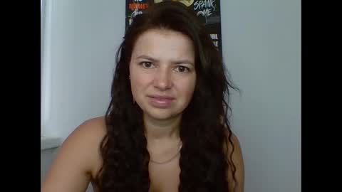 Snapshot of make_mesmile chatting on September 2025 05:51:01 AM make_mesmile online show from September 2025 05:51:01 AM